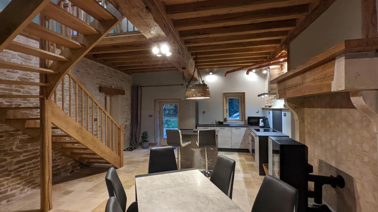 La Ferme Du Chateau Beire-le-Châtel 외부 사진